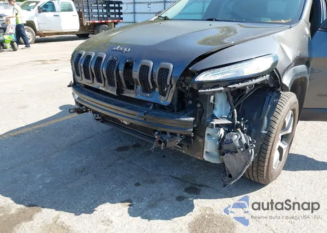 2016 Jeep Cherokee Trailhawk z USA, uszkodzony, nr VIN 1C4PJMBS2GW145260
